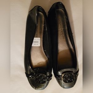 Ballet flats